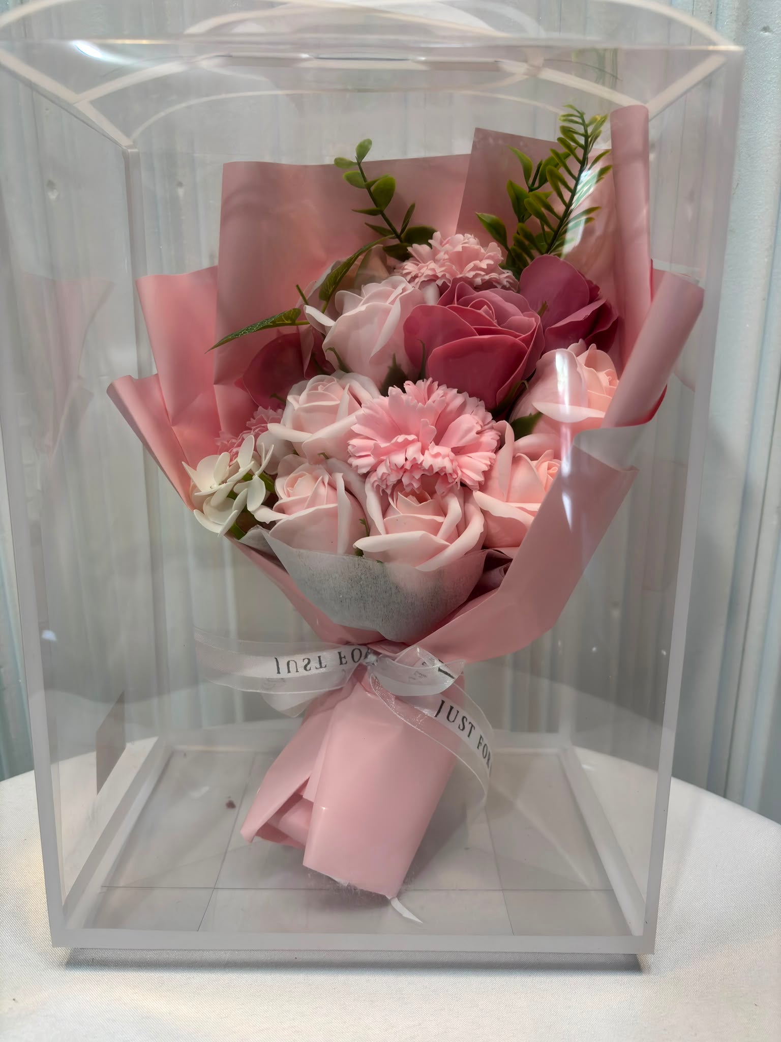A BUNCH BUKET GÜL